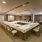 Attica21 Szálloda 4*
