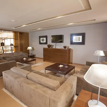 Attica21 Otel 4*